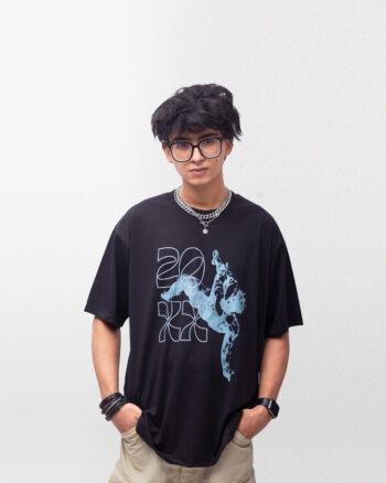 20xx Designs Oversize T-Shirt